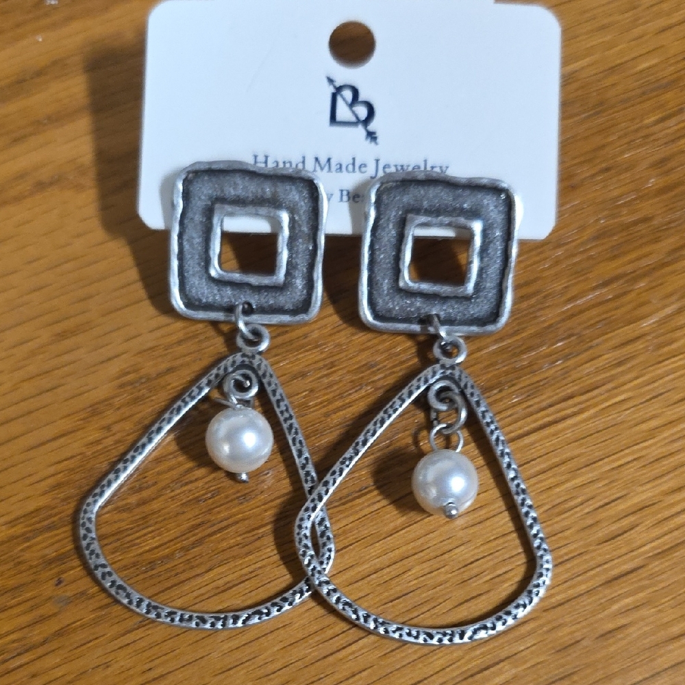 Handmade Silver Geometric Pearl Drop Earrings